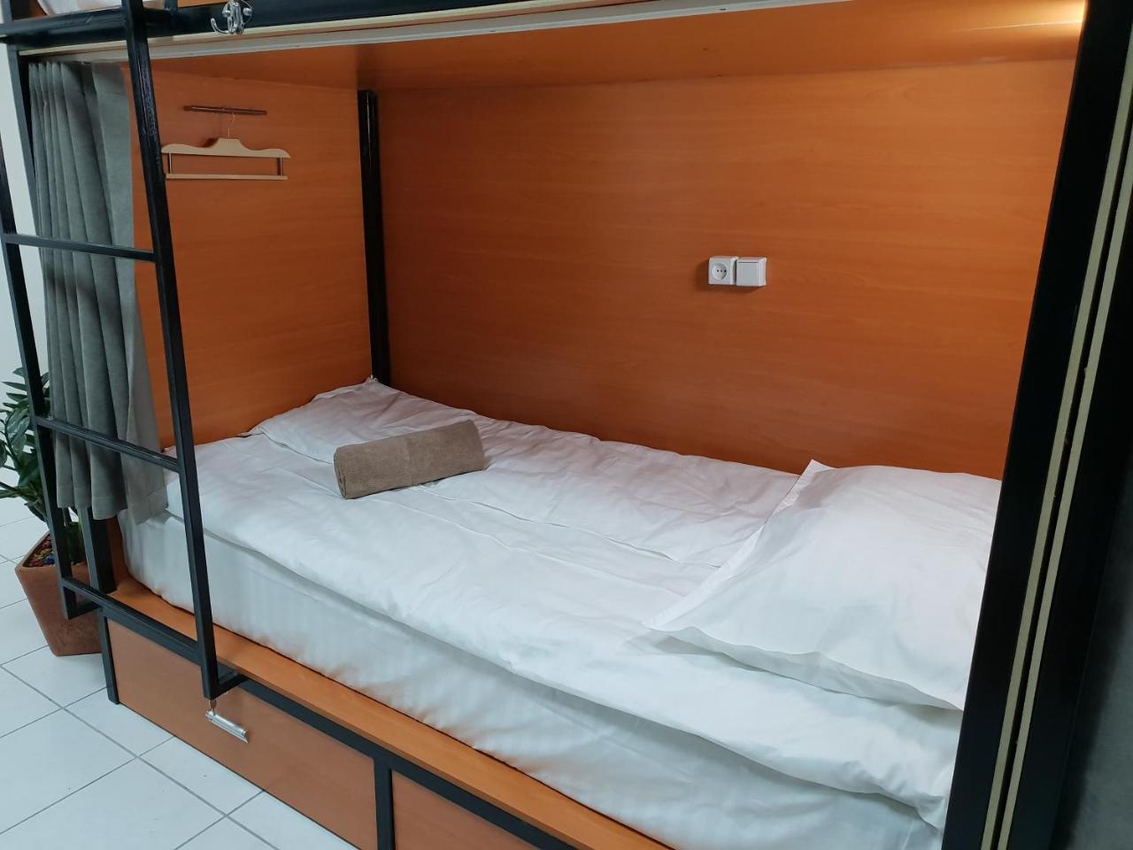 Capsule Hostel Tashkent Exterior photo